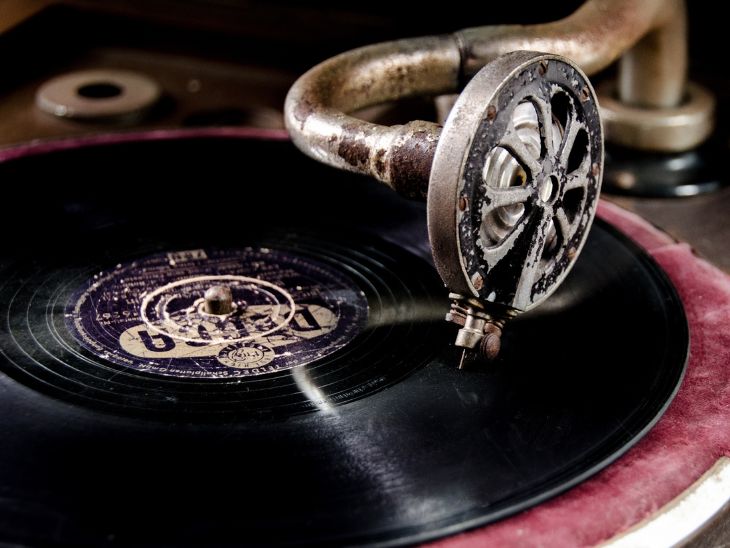 history of vinyl record